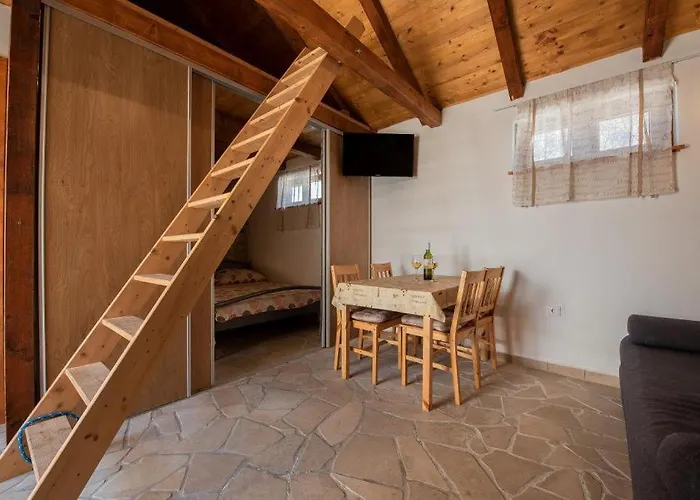 Petra Apartman Razanac